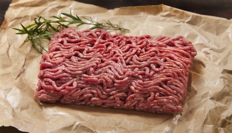 سحب عاجل للحوم بقرية في أمريكا...تفاصيل