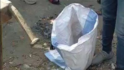 العثور على 10 أجنة أطفال في براطيم داخل جوال بصندوق قمامة بالمنيا - الخليج الان