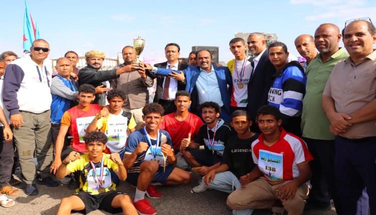 إقامة الماراثون الطلابي الثاني في خور مكسر وسط مشاركة واسعة