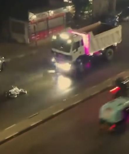 حادث مأساوي بالمطرية.. دهس موتوسيكل تحت عجلات تريلا بسبب بقعة زيت - الخليج الان