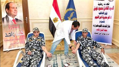 61 متبرعًا من ضباط وأفراد ومجندي الفيوم في حملة للتبرع بالدم دعمًا للمنظومة الصحية - الخليج الان
