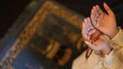 دعاء اليوم الأول من رمضان 2026 مكتوب: للشفاء العاجل والرزق والستر والزواج - الخليج الان