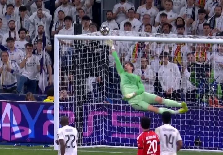 الريال ضد بنفيكا.. ملخص اهداف ونتيجة مباراة ريال مدريد وبنفيكا في دوري ابطال اوروبا - الخليج الان