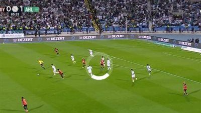 الرياض ضد الأهلي.. سبب إلغاء هدف إيفان توني في مباراة الأهلي والرياض بدوري روشن السعودي - الخليج الان