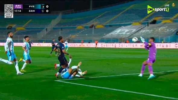 الزمالك.. خوان بيزيرا يهدر هدف لـ الزمالك في مرمى بيراميدز باستهتار غريب وتألق أحمد الشناوي - الخليج الان