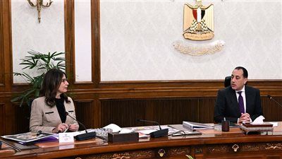 رئيس الوزراء يستعرض مع وزيرة الثقافة محاور العمل خلال المرحلة المقبلة - الخليج الان