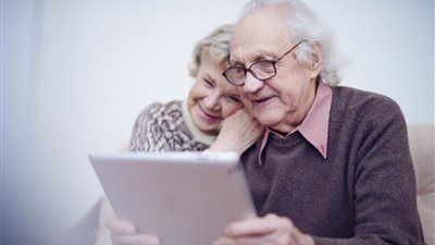 متى يجوز لكبير السن الإفطار في رمضان؟ وما قيمة فدية إفطار المسنين؟ الإفتاء تجيب - الخليج الان