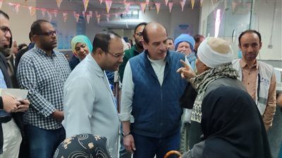 نائب وزير الصحة يتفقد منشآت أسوان ميدانيًا ويوجه بإجراءات تصحيحية عاجلة لرفع جودة الخدمات - الخليج الان