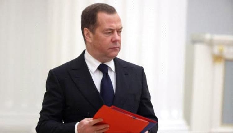 نائب رئيس مجلس الأمن الروسي: الحرب العالمية الثالثة قد تبدأ في أي لحظة