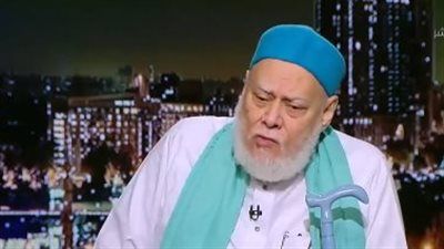 هل العمل في محلات الخمور تبطل الصلاة؟ علي جمعة يرد: لا - الخليج الان