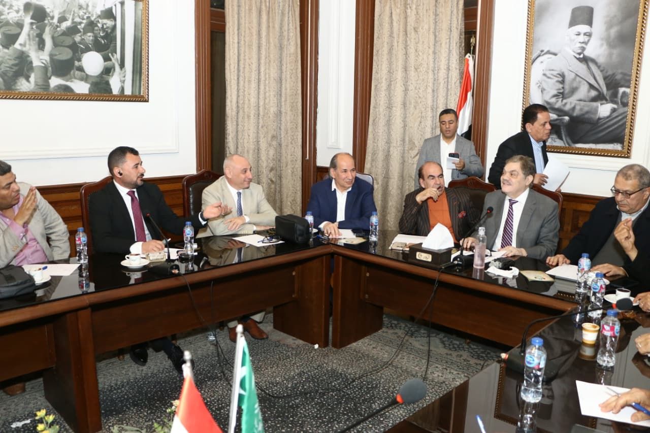 الحزب سيتقدم بمشروع قانون للإدارة المحلية.. رئيس الوفد: نعمل على إعداد جيل جديد يصلح للقيادة ويخوض إنتخابات المحليات والمجالس النيابية - الخليج الان