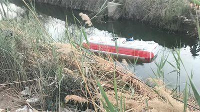 انقلاب سيارة بنك الدم في ملوي بعد تصادم مع ملاكي.. إصابة 10 أشخاص ونقلهم للمستشفى - الخليج الان