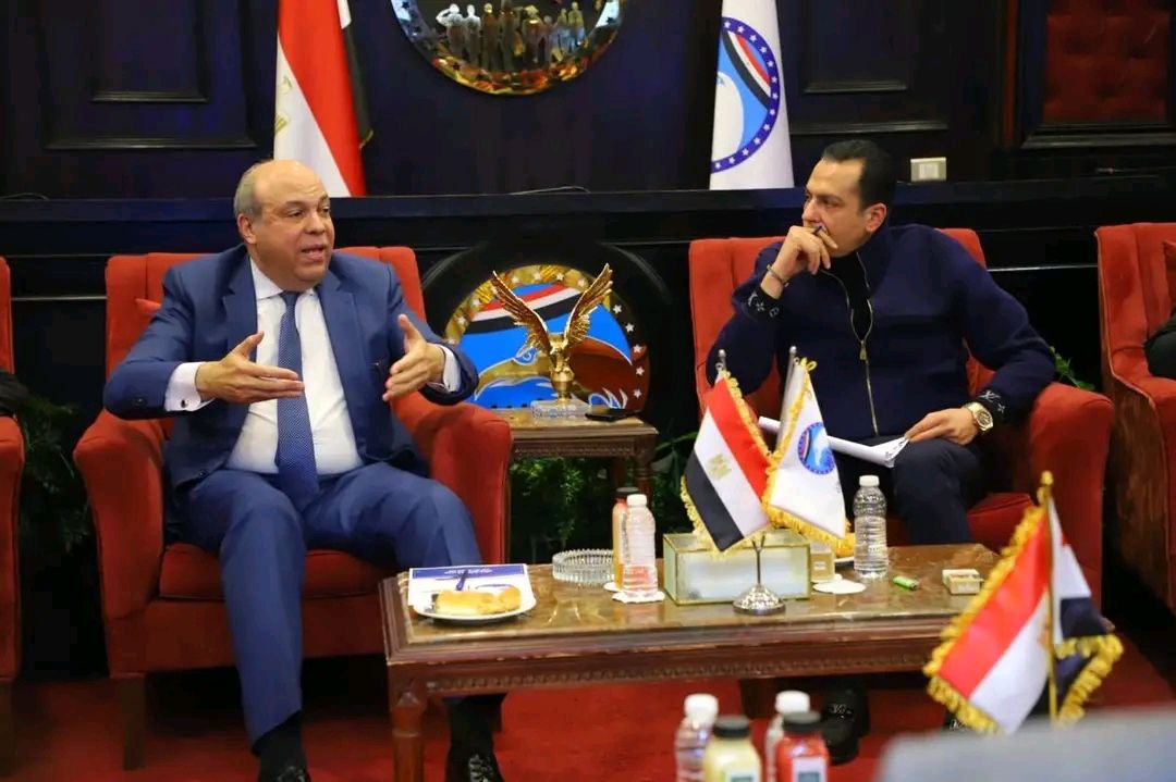 وزير الطيران في ضيافة مستقبل وطن: تطوير مصر للطيران ورفع كفاءة المطارات والإرتقاء بمستوى الخدمات أهم الأولويات - الخليج الان