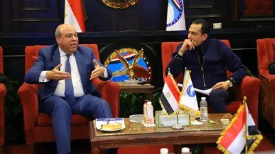 وزير الطيران في ضيافة مستقبل وطن: تطوير مصر للطيران ورفع كفاءة المطارات والإرتقاء بمستوى الخدمات أهم الأولويات - الخليج الان