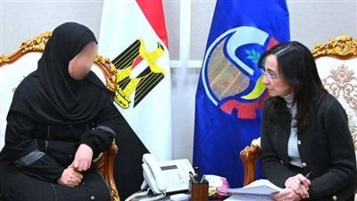 محافظ البحيرة تستمع لشكاوى المواطنين وتصدر توجيهات فورية لحلها خلال اللقاء الدوري بديوان عام المحافظة - الخليج الان