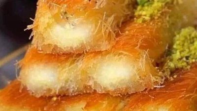 لماذا يفضل المصريون الكنافة أكثر من القطايف في رمضان؟ - الخليج الان