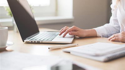 هل عمل المرأة مباح في الإسلام؟ - الخليج الان