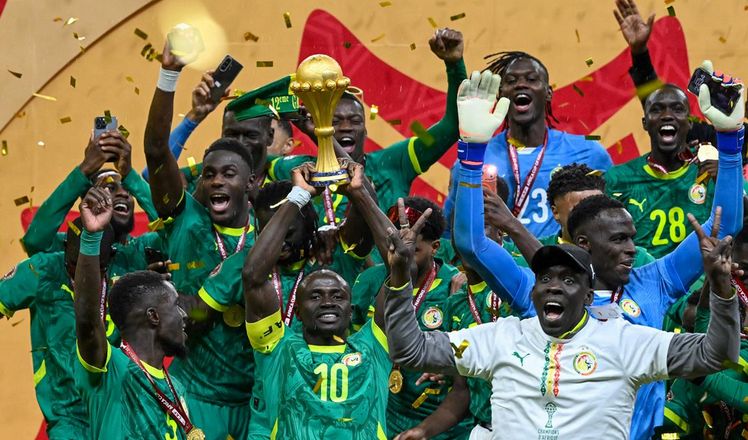 أزمة نهائي إفريقيا تتفجر.. السنغال تطعن على قرار منح اللقب للمغرب - الخليج الان