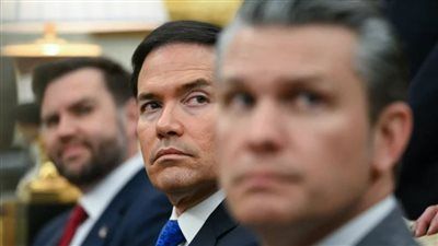 استنفار في واشنطن.. رصد مسيرات مجهولة فوق مقري إقامة روبيو وهيغسيث - الخليج الان