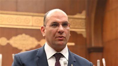 النائب أحمد إدريس يطالب الحكومة بخطة زمنية لتوطين الأدوية الحيوية وتحويل مصر لمركز إقليمي للتصدير - الخليج الان