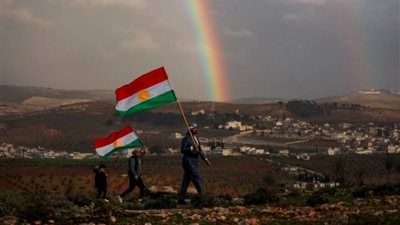 دمشق تحتضن الربيع الكردي: رئيس الجمهورية يشارك في احتفالات «عيد النوروز» لأول مرة في تاريخ البلاد - الخليج الان