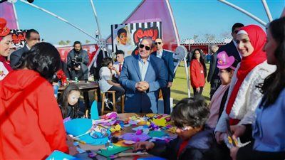 بحضور محمد سامي.. مشاركة طلاب جامعة القاهرة في احتفالية عيد سعيد بالعاصمة - الخليج الان