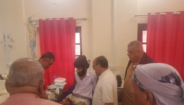 مدير الخدمات الطبية العسكرية يعاود المرضى واطقم مستشفيي باصهيب وعبود