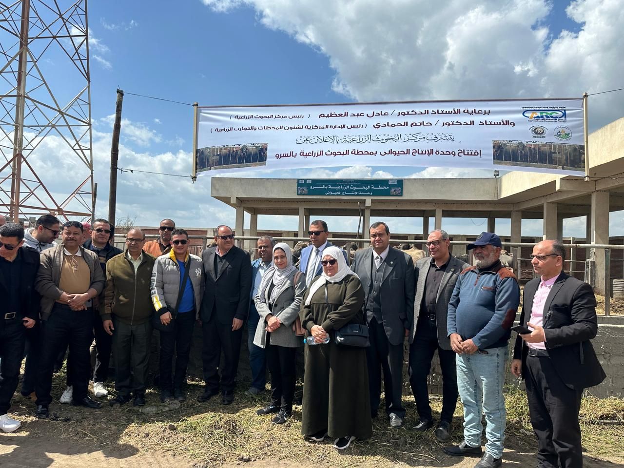 رئيس «البحوث الزراعية» يتفقد محطة السرو بدمياط ويفتتح وحدة إنتاج حيواني جديدة - الخليج الان