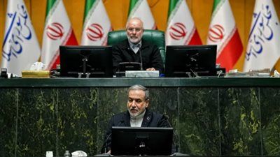 محمد باقر قاليباف.. صانع التوازنات الصعبة في هيكل السلطة الإيرانية - الخليج الان