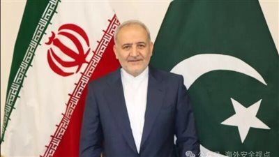 «المباحثات بين طهران وواشنطن».. السفير الإيراني في باكستان: لا مفاوضات مع أمريكا سواء مباشرة أو غير مباشرة - الخليج الان