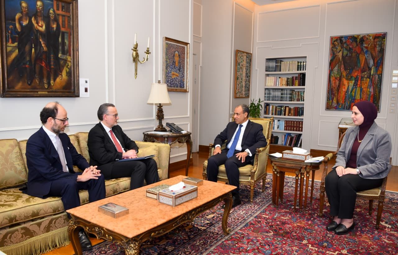 ​وزير الخارجية: التعاون مع مؤسسات التمويل الدولية صمام أمان ضد الصدمات الاقتصادية - الخليج الان