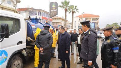 طوارئ في دمياط.. الدكتور حسام الدين فوزي يقود جولة ميدانية لمواجهة موجة الطقس السيئ - الخليج الان