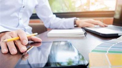 بشرى سارة لملايين الموظفين..قانون العمل الجديد يمنح إجازات تصل لـ 45 يومًا وأجر إضافي - الخليج الان