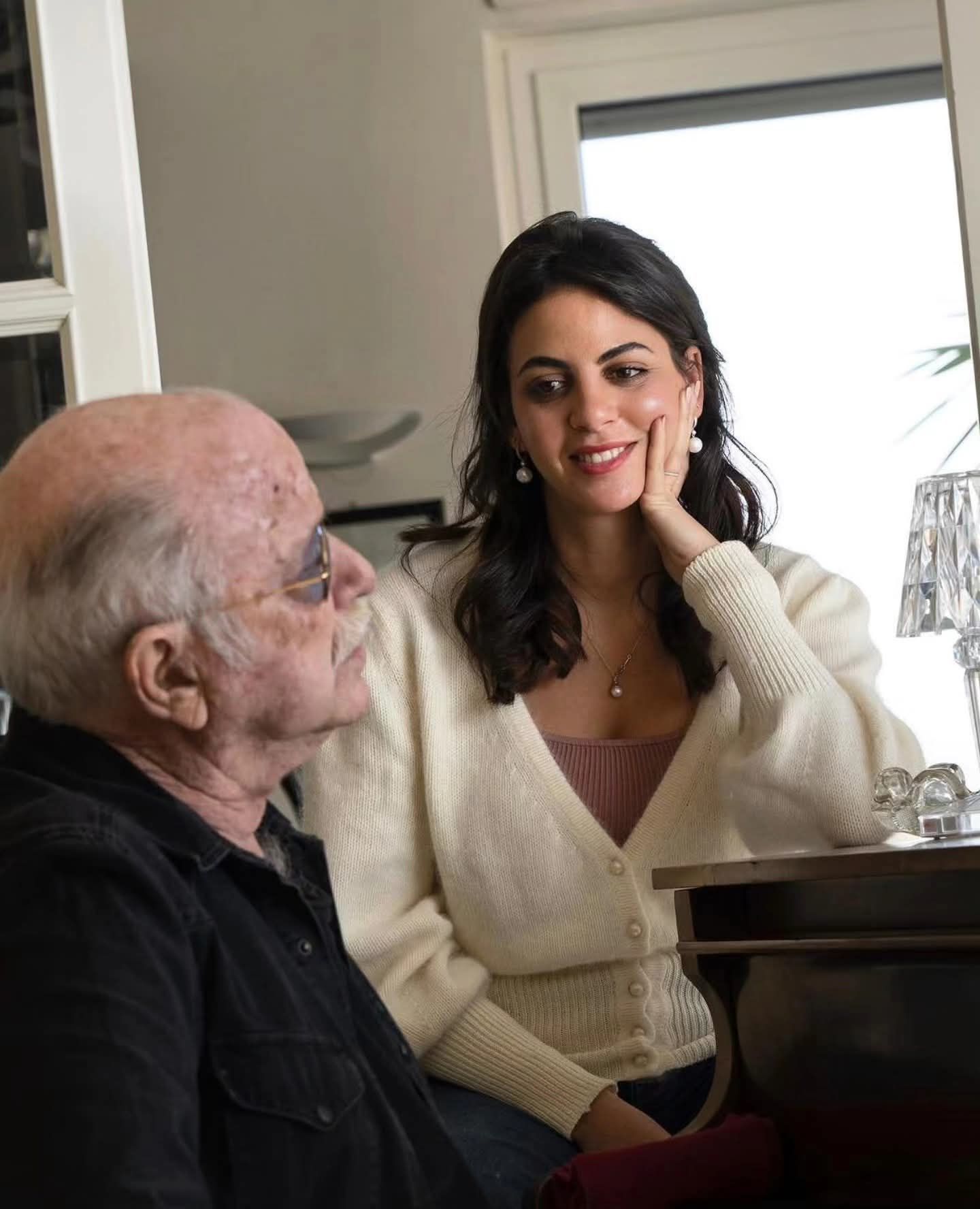 فاطمة سعيد تنعي الموسيقي الإيطالي جينو باولي: ارقد بسلام - الخليج الان