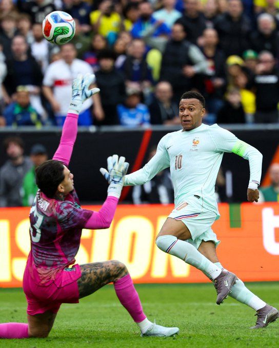 البرازيل وفرنسا.. ملخص اهداف ونتيجه مباراة منتخب البرازيل وفرنسا الودية - الخليج الان