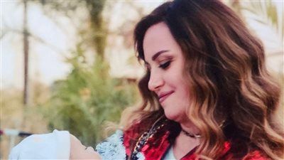 متصدقة في كل أدوارها.. المخرج خالد دياب يشيد بـ ريهام عبد الغفور - الخليج الان