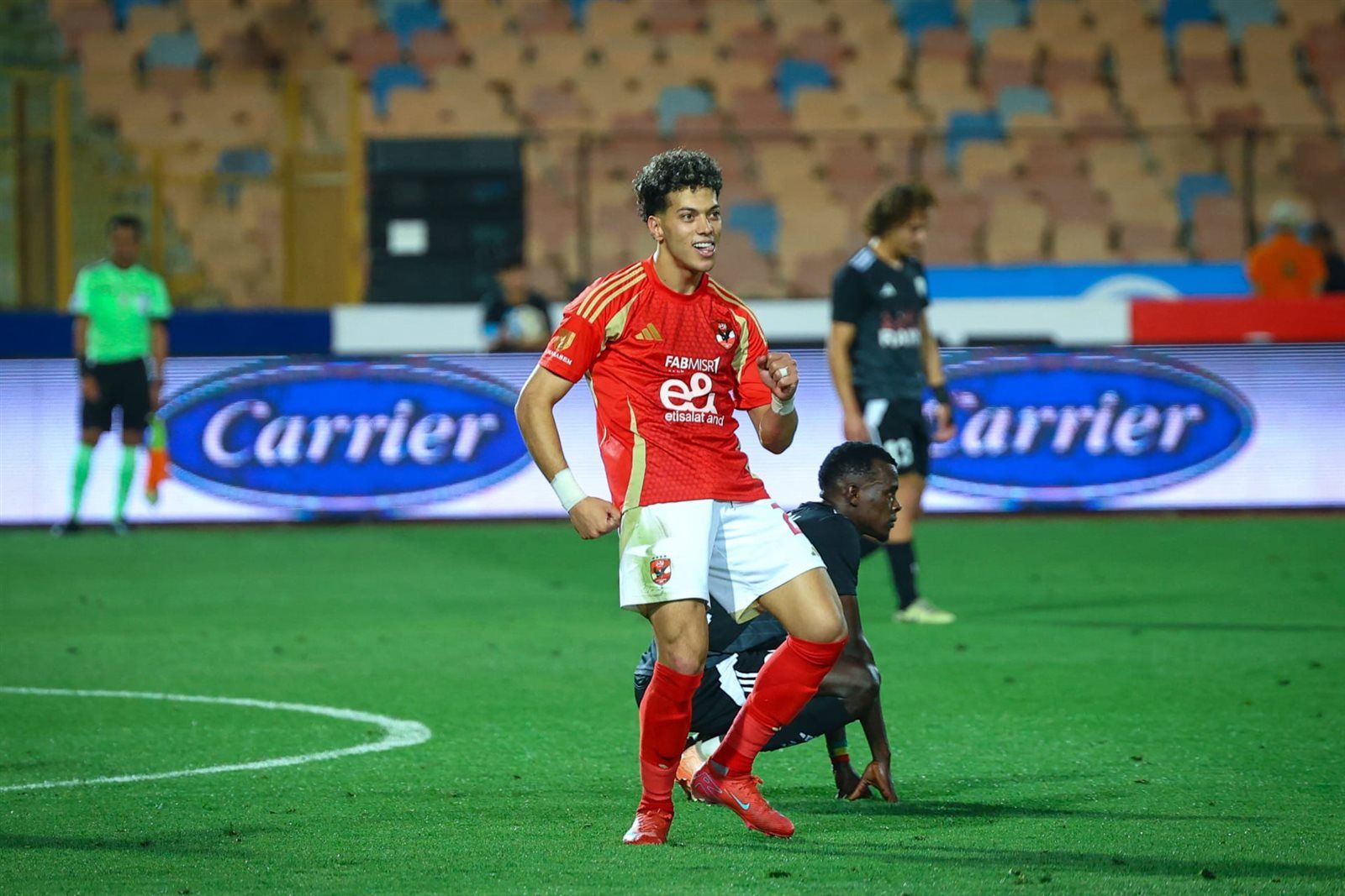 وكيل إمام عاشور: فكرة انتقال اللاعب للأهلي عن طريق "كوبري" غير منطقية - الخليج الان