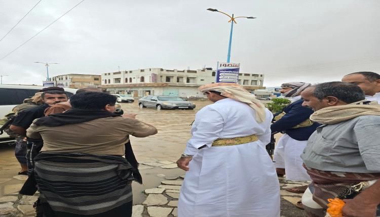 أول محافظ جنوبي يطلع من الميدان على الجاهزية لمواجهة تداعيات الحالة الجوية