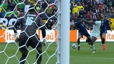 البرازيل ضد فرنسا.. ملخص اهداف ونتيجه مباراة البرازيل وفرنسا الودية الدولية بعد مرور 60 دقيقة - الخليج الان