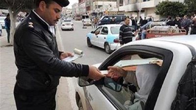 الداخلية تضبط 90 ألف مخالفة مرورية خلال 24 ساعة.. وسقوط سائقين متعاطين للمخدرات - الخليج الان