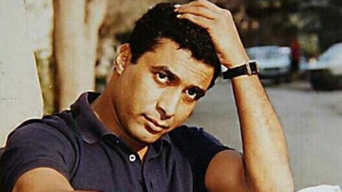 ذكرى أحمد زكي.. قصة 7 أقلام على وجهه من يسرا وسعاد حسني وهذه وصيته قبل الوفاة - الخليج الان