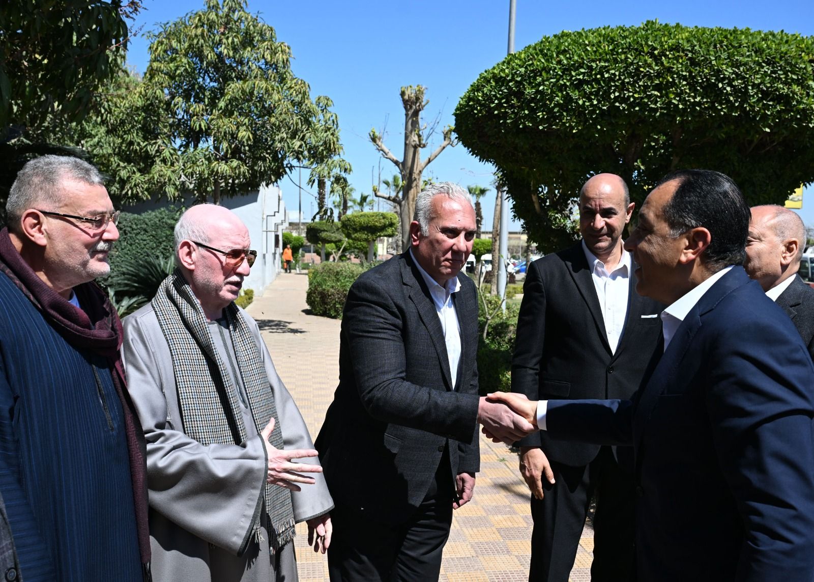 مدبولي: الحفاظ على استقرار الأسواق والتوازن السعري يمثل أولوية قصوى للحكومة - الخليج الان