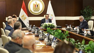 وزير الصحة يترأس اجتماع مجلس إدارة الهيئة العامة للتأمين الصحي ويناقش عدة ملفات هامة لتطوير المنظومة - الخليج الان