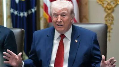 "يوم كبير".. ترامب يعلن تدمير أهداف إيرانية "طال السعي وراءها". - الخليج الان