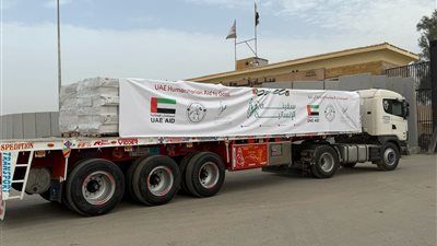 «بالتنسيق مع مصر».. الإمارات ترسل قافلة مساعدات جديدة إلى غزة|صور - الخليج الان