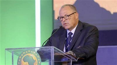 خالد الغندور: أبو ريدة يطالب لجنة الحكام باستقدام طاقم تحكيم عالمي لمباراتي الأهلي وبيراميدز والزمالك في الدوري - الخليج الان