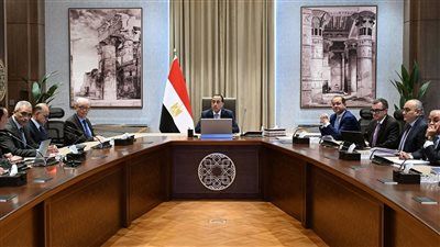 عاجل.. رئيس الوزراء يعلن رفع الحد الادني للأجور 1000 جنيه - الخليج الان