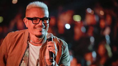 للمرة الأولى.. عمرو دياب يحيي حفلا جماهيريا بـ اسطنبول في هذا الموعد - الخليج الان