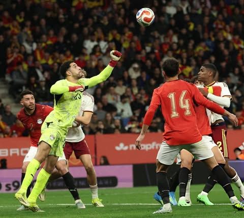 كواليس مثيرة.. المتورطون في أحداث مصر وإسبانيا يظهرون - الخليج الان