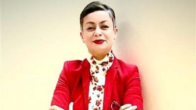 اعتراف صريح بالارتباط بالإخوان.. رشا قنديل تسقط في فخ التناقضات - الخليج الان